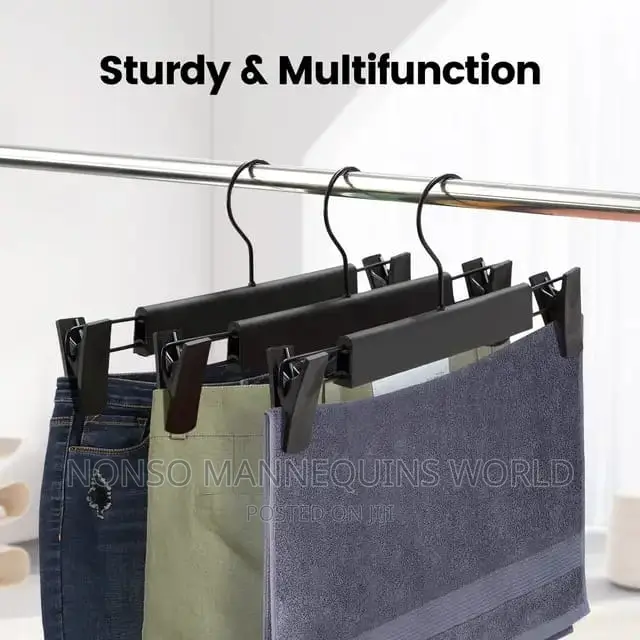Plastic Black Hangers With Clips