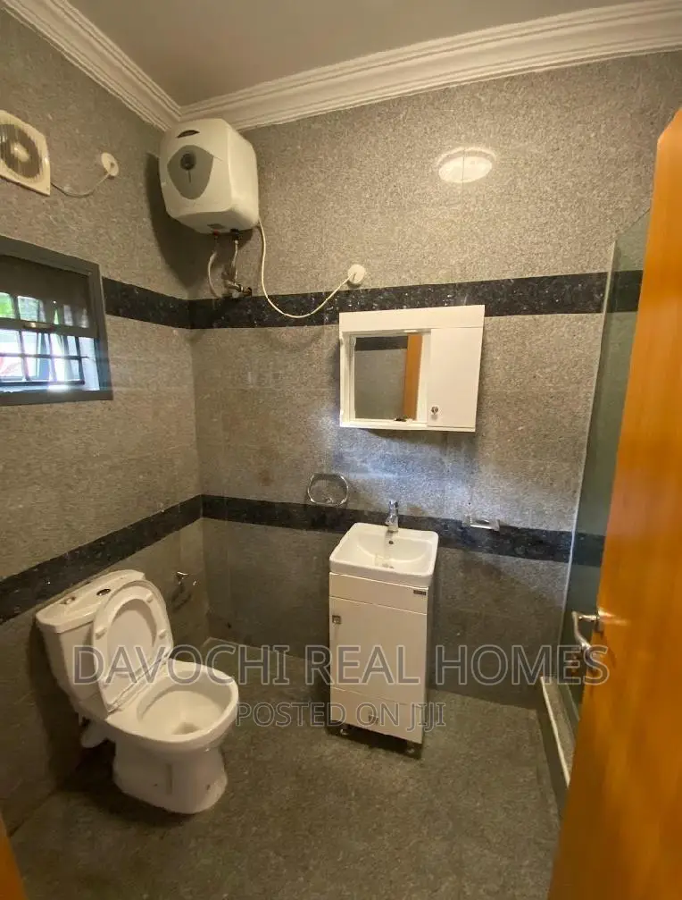3bdrm Maisonette in Banner Island , Ikoyi for rent