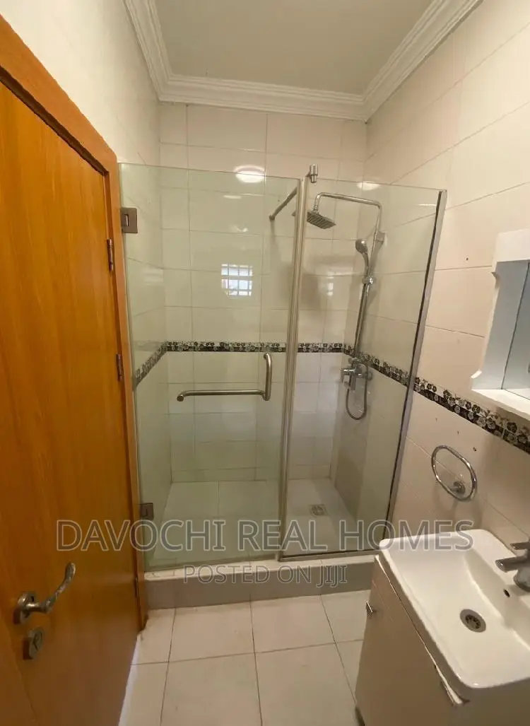 3bdrm Maisonette in Banner Island , Ikoyi for rent