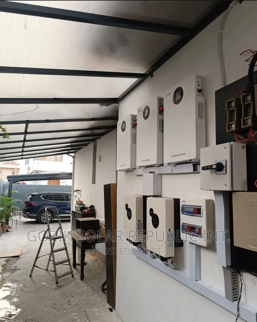 .12kva Srne Solar Hybrid Inverter 15kwh Srne Lithium Battery