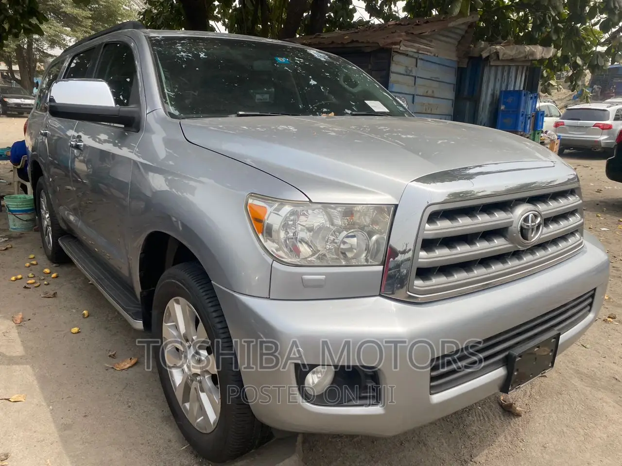 Toyota Sequoia 2011 Silver
