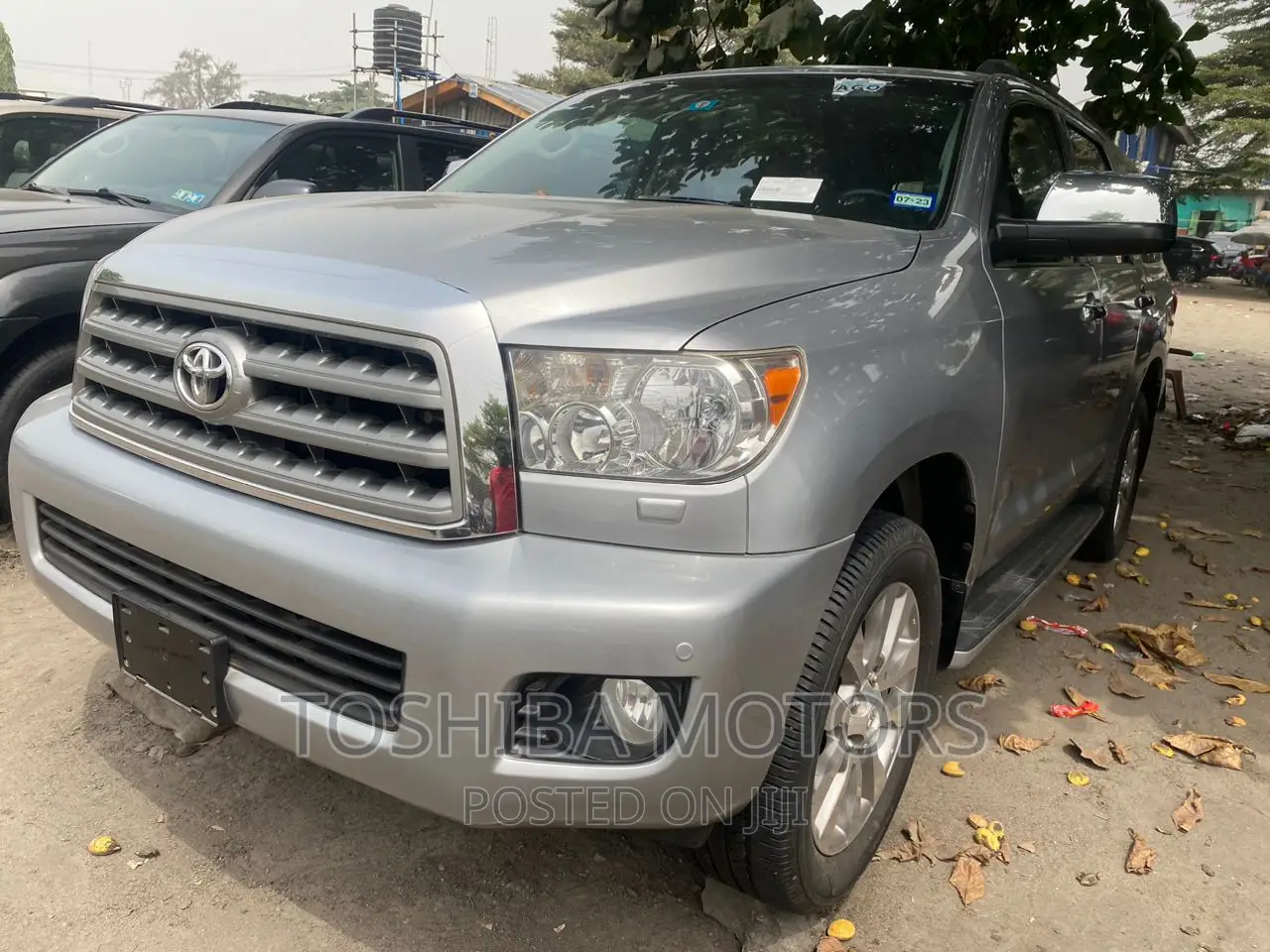 Toyota Sequoia 2011 Silver