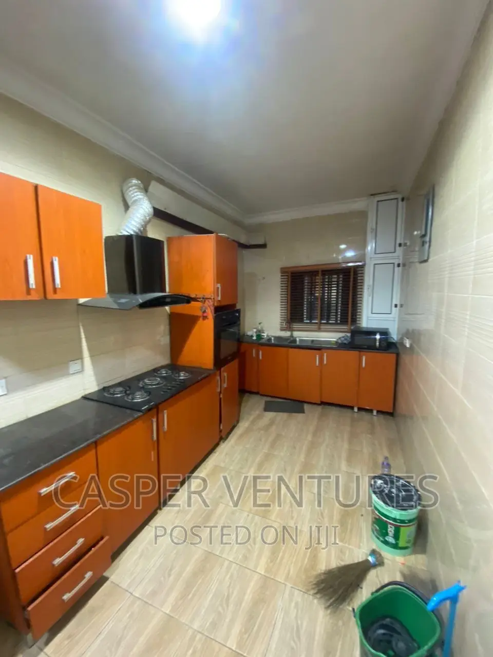 2bdrm Apartment in Paradise 3, Chevron for rent