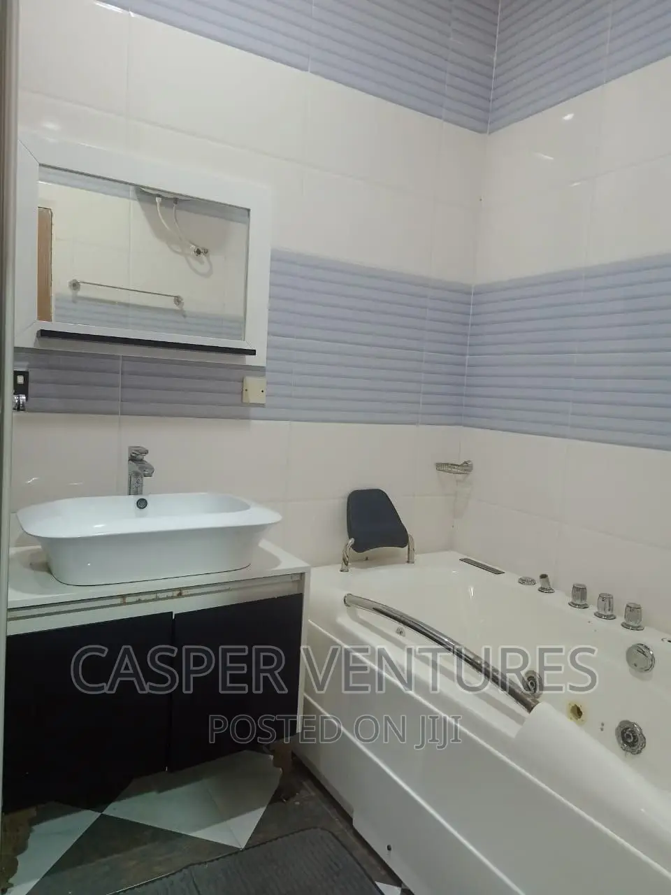 Furnished 1bdrm Room & Parlour in Osapa for rent