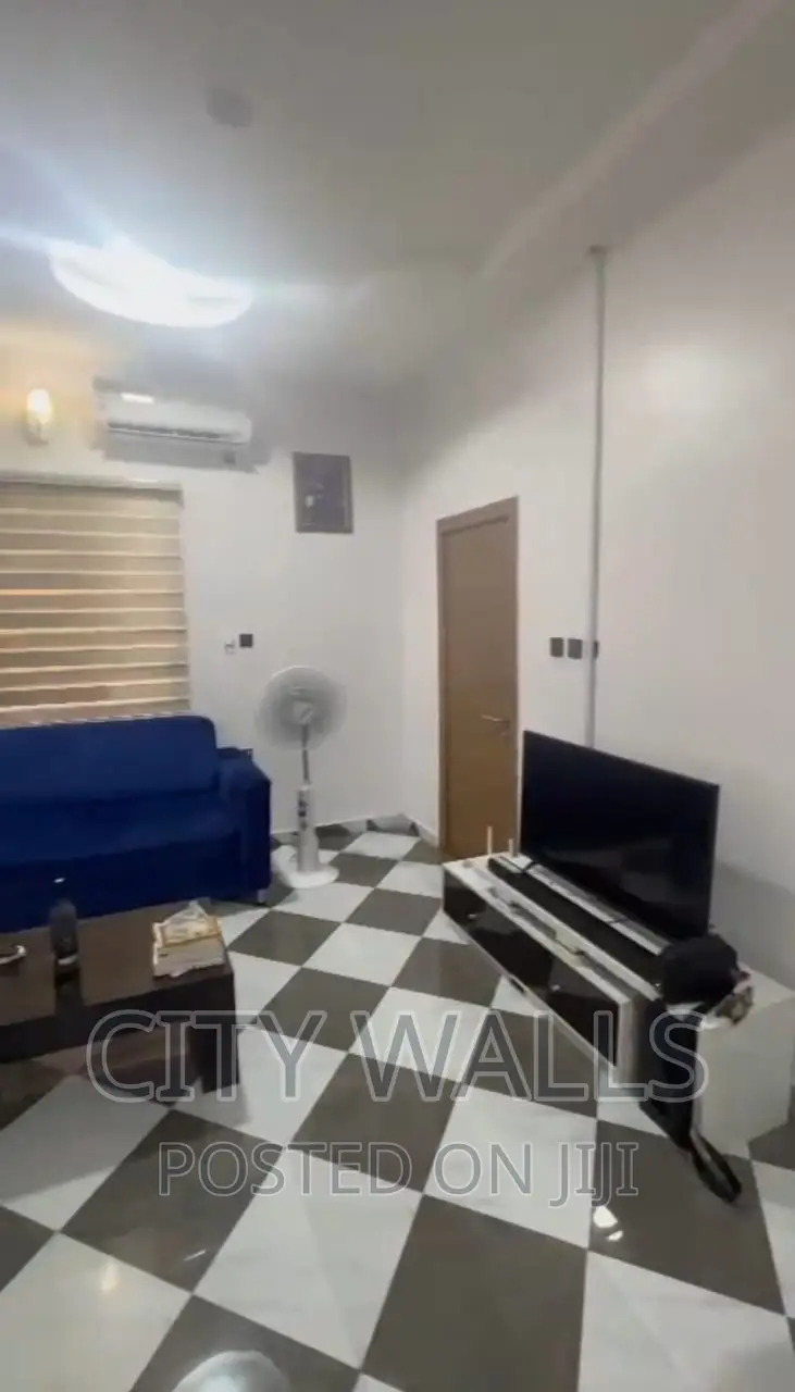 Furnished Mini Flat in Osapa london for rent