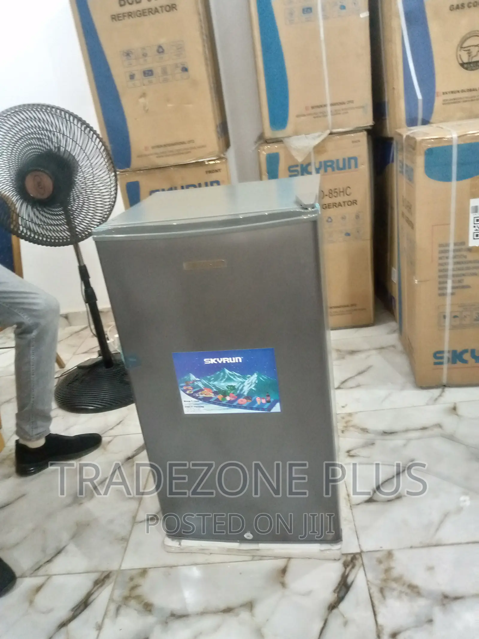 Skyrun Single Door (80litre)|Refrigerator