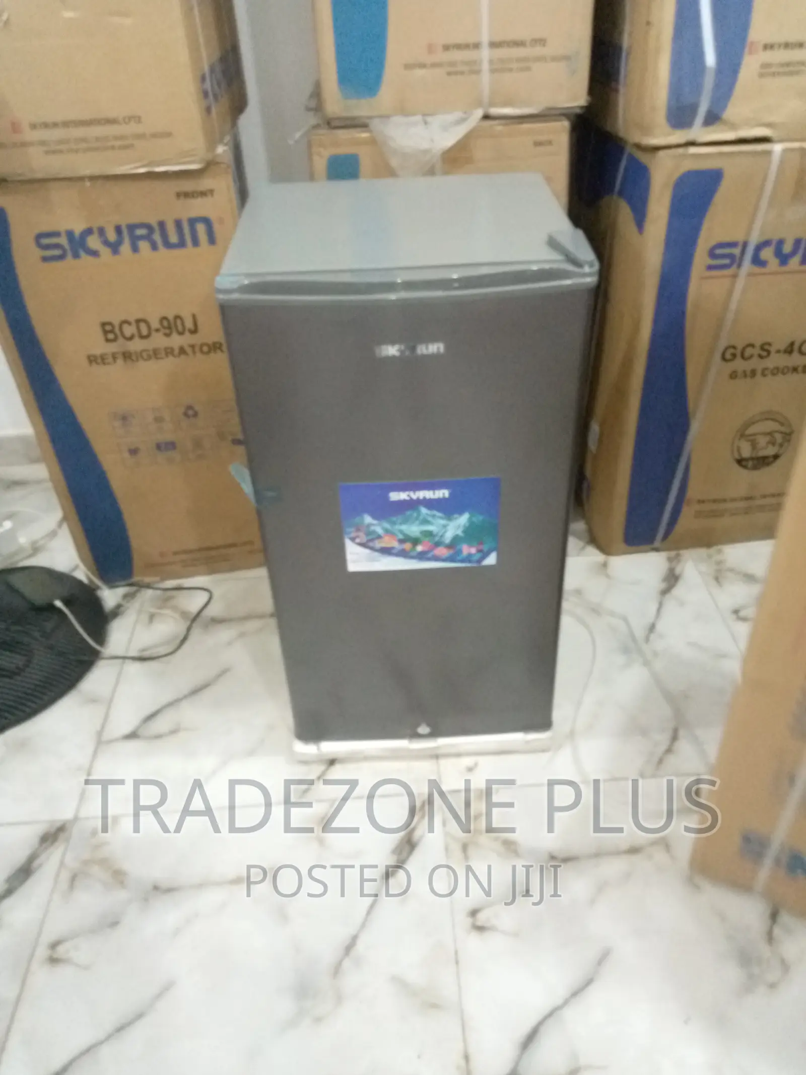Skyrun Single Door Refrigerator 80litres