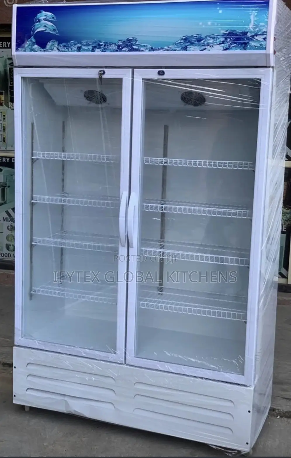 Double Door Display Chiller