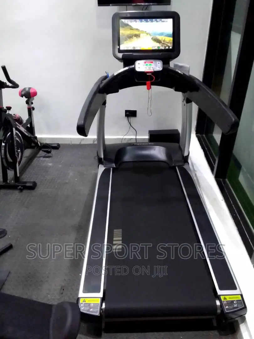 New Delivery 7.5 HP Treadmill (Auto-Incline)