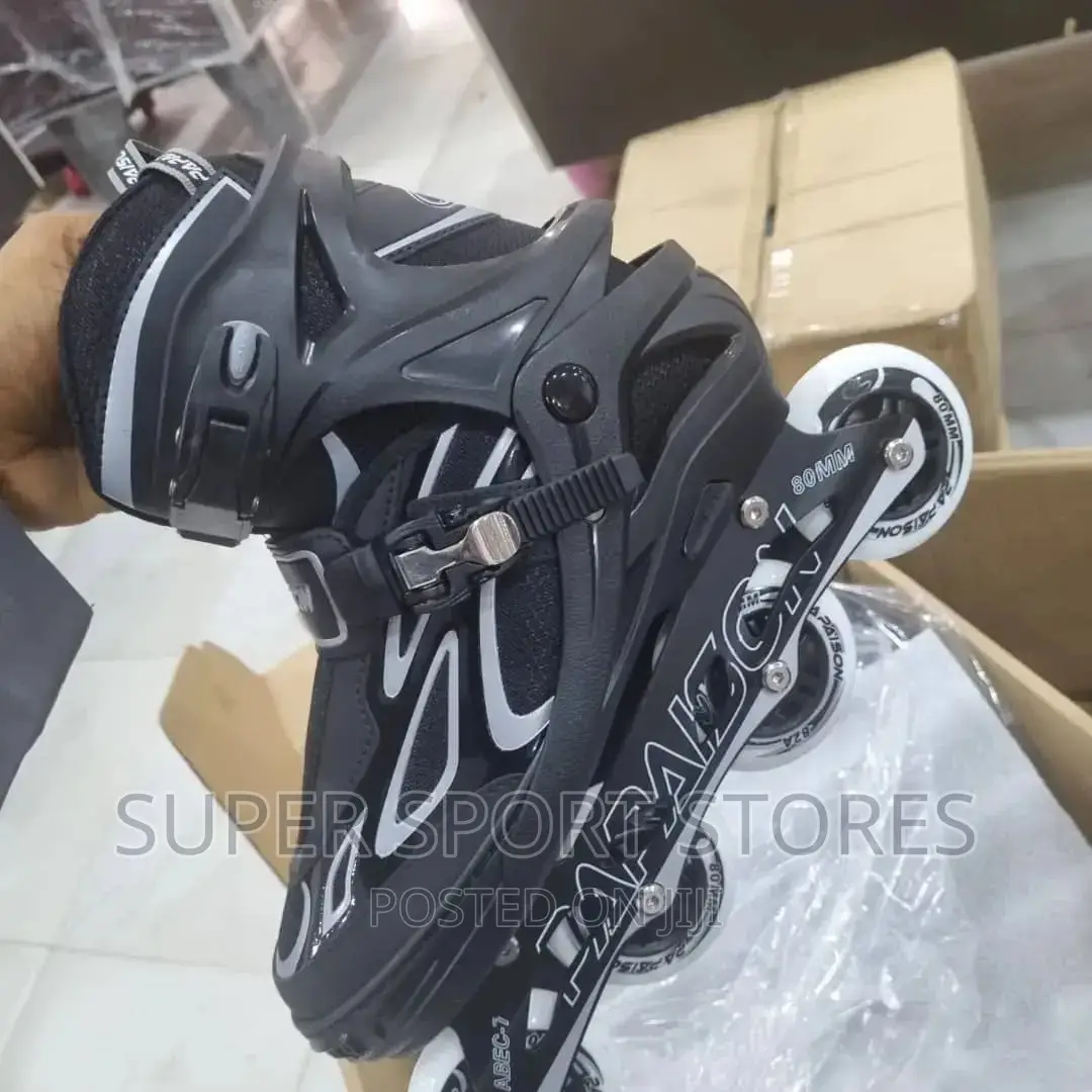 Skating Shoe