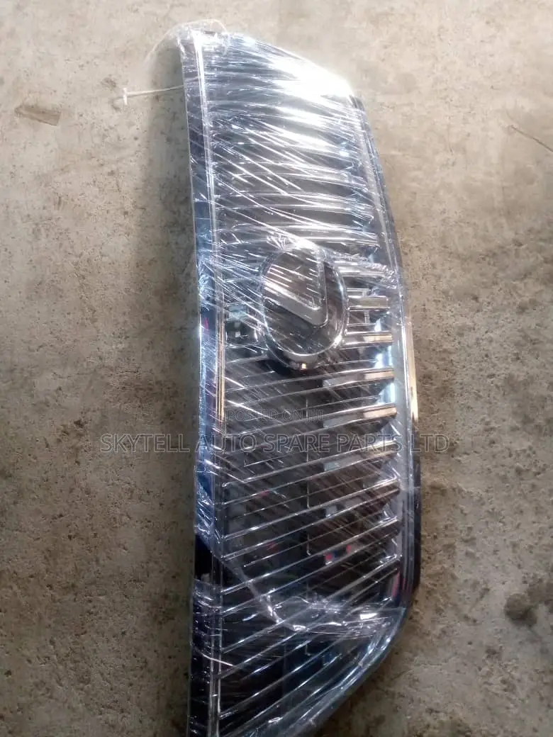 Front Grill for Lexus Rx330