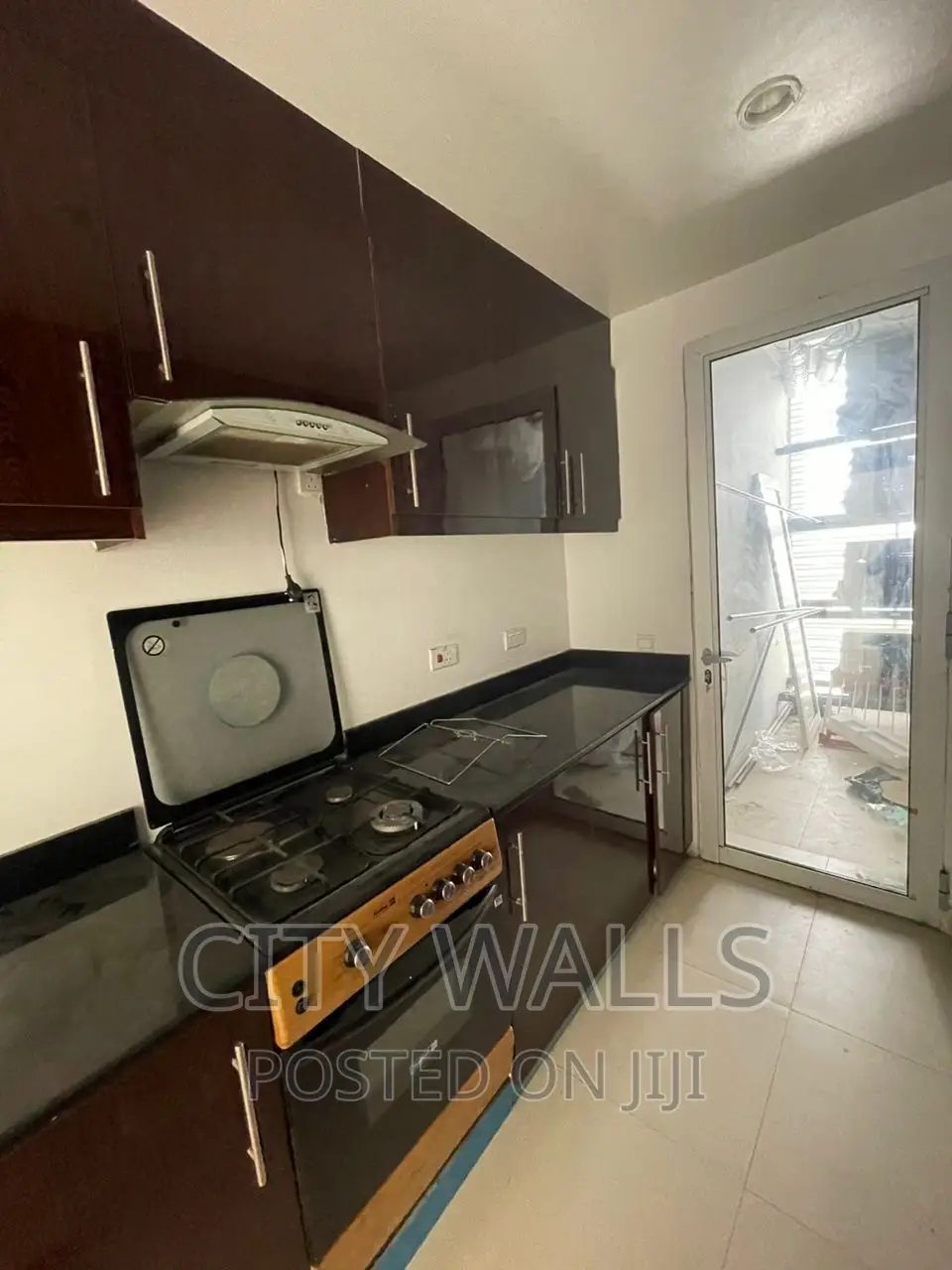 2bdrm Block of Flats in Blue Waters Estate, Victoria Island Extension