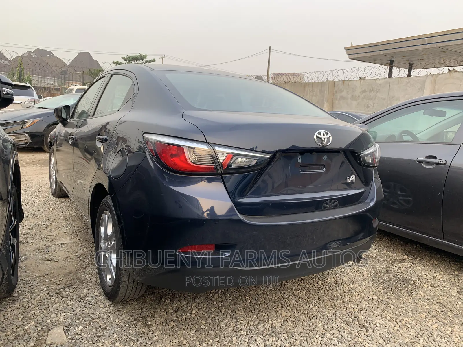 Toyota Yaris 2018 Gray