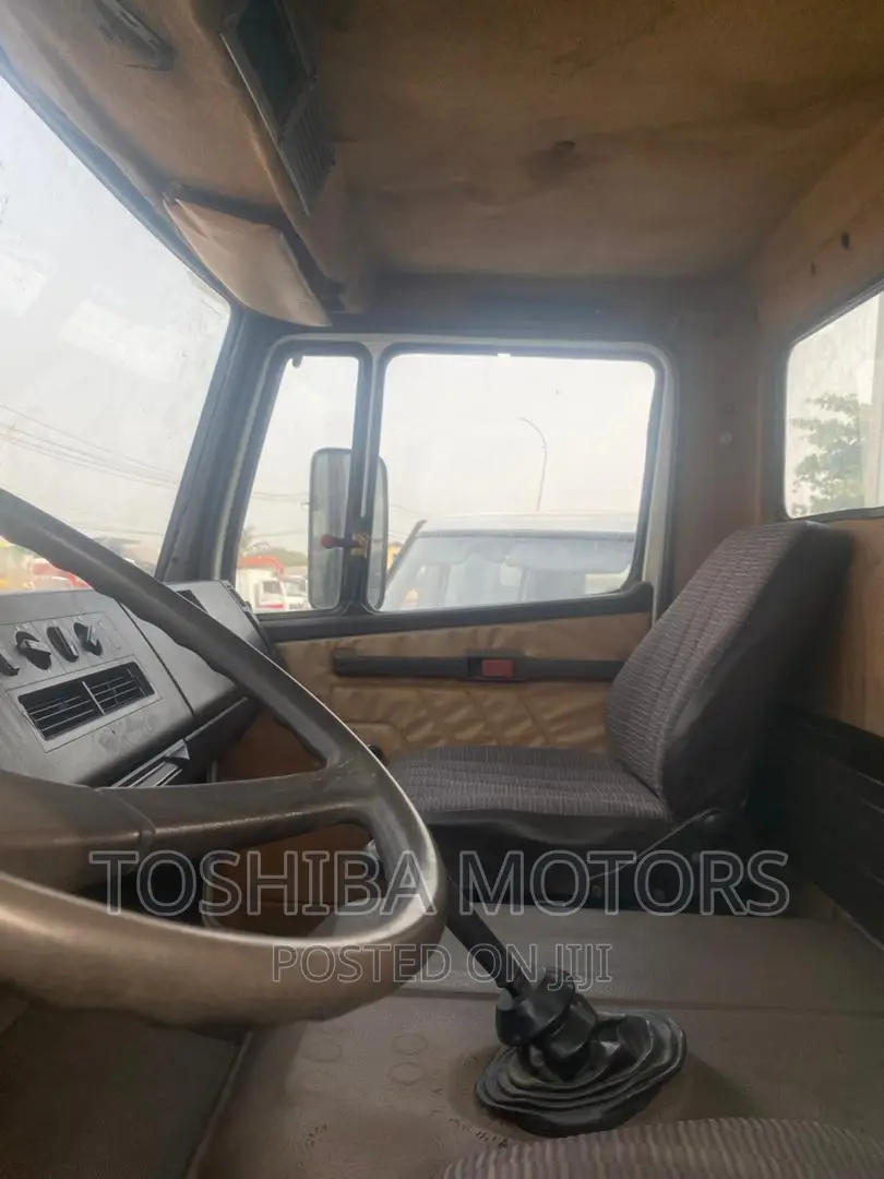 Mercedes Benz Sprinter Cooling Van
