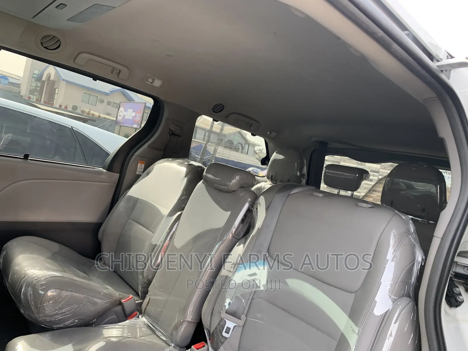Toyota Sienna 2017 White