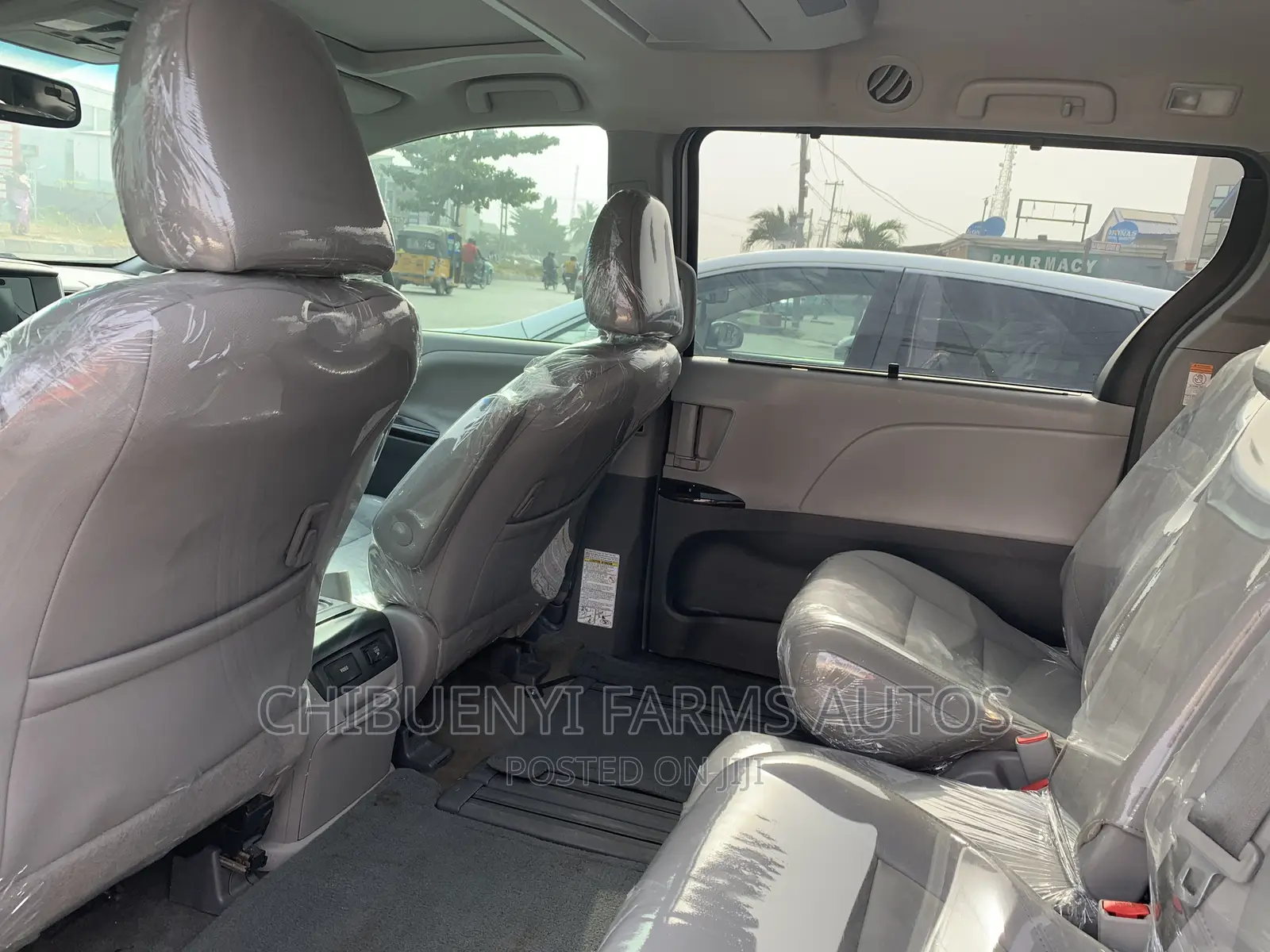 Toyota Sienna 2017 White