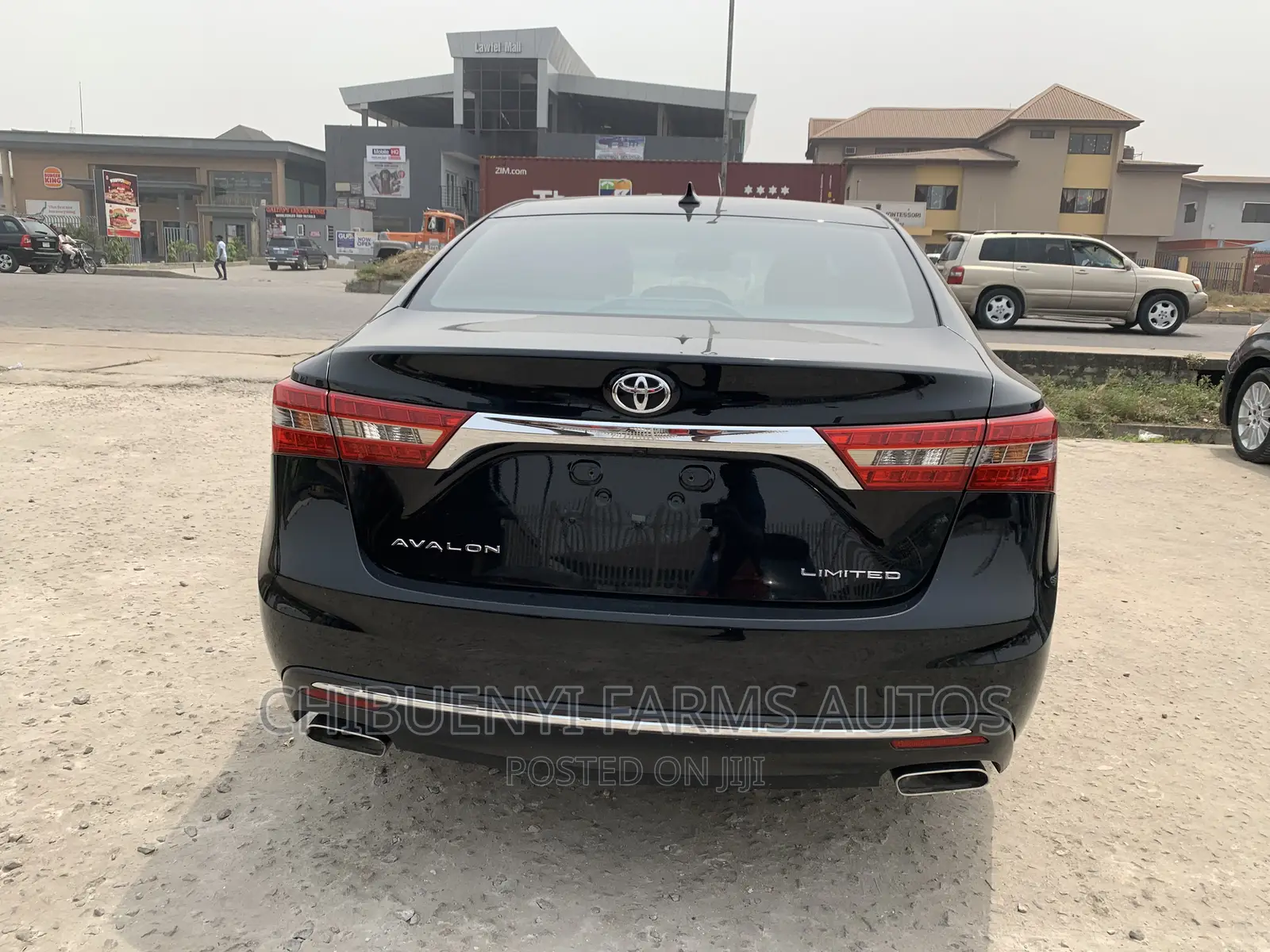 Toyota Avalon Limited (3.5L 6cyl 6A) 2018 Black