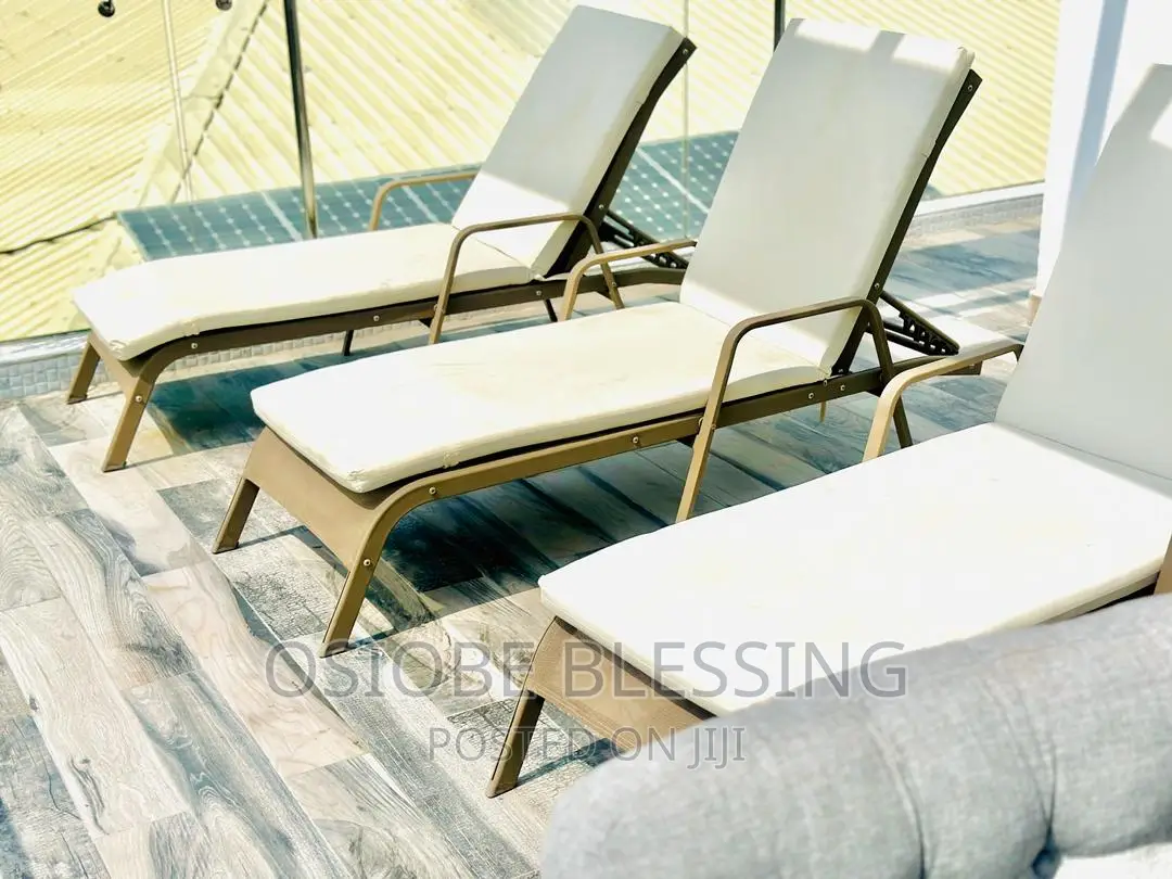 Luxury Party Villa(3bedrooms ) Penthouse in Lekki