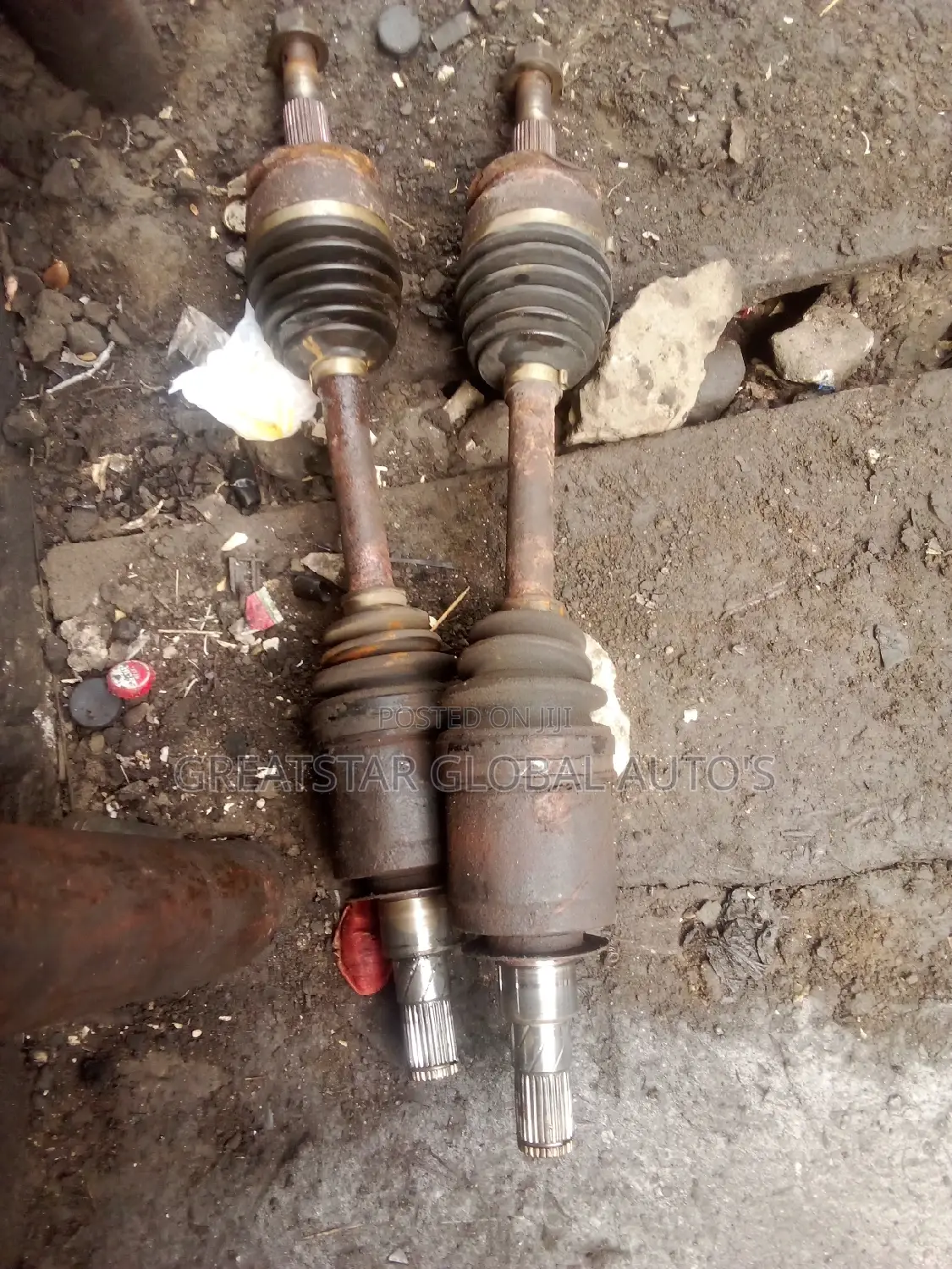 Front Shafts Nissan Pathfinder 05