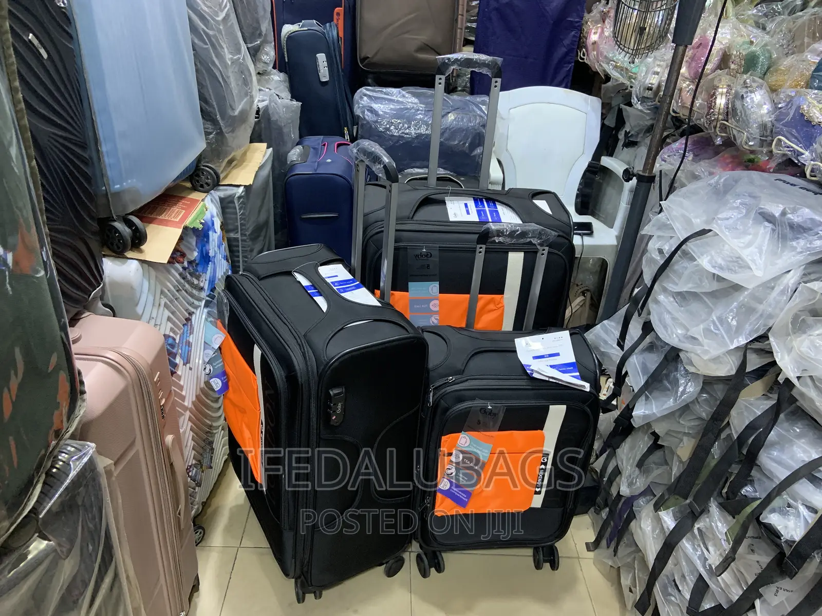 Set of Quality Imported Light Weight Travel Luggage