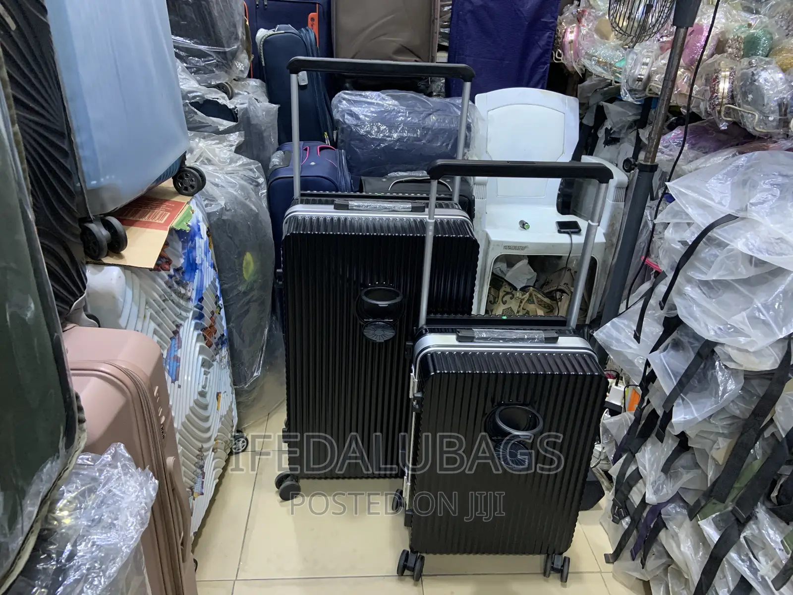 High Quality Luxury Imported Wide Pole Travel Luggage