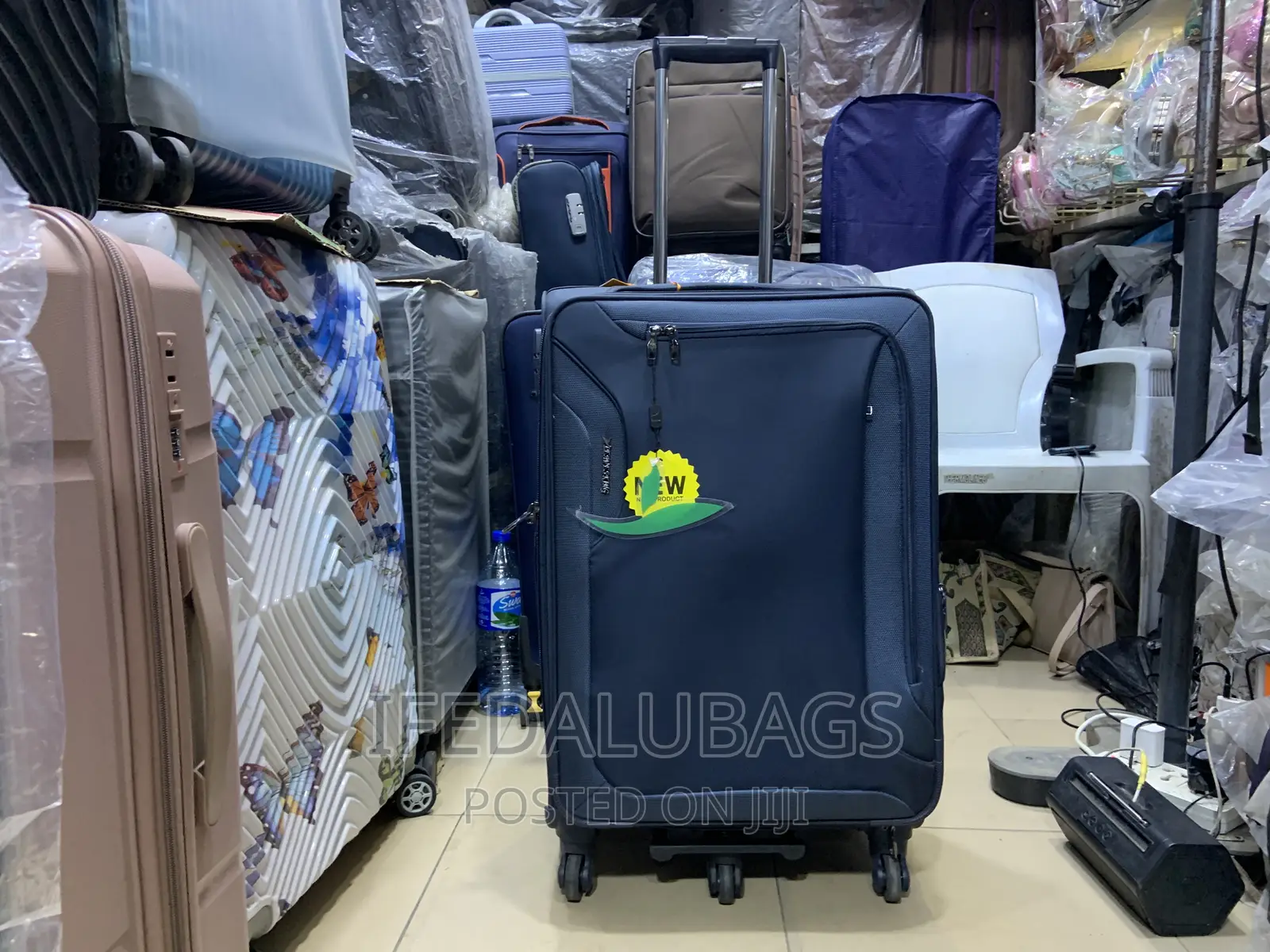 Medium Size High Quality Blue Leaves King Travel Luggage