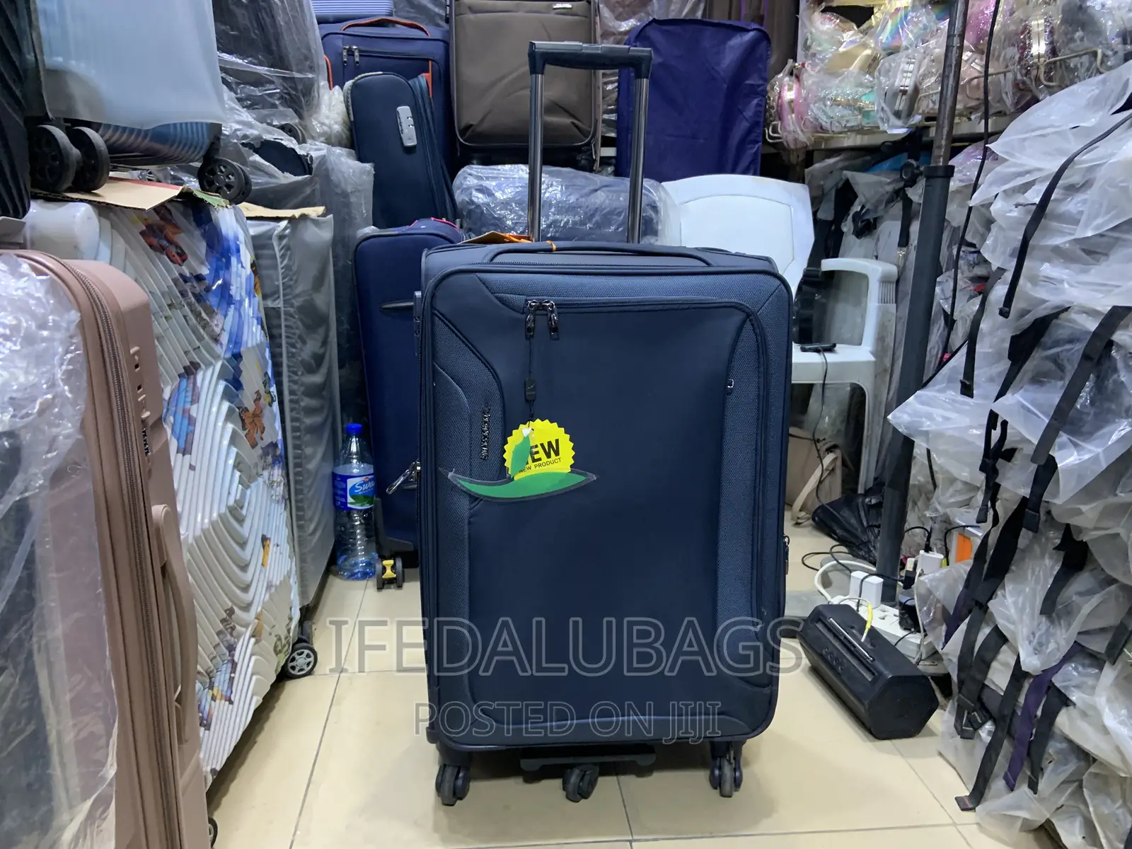Medium Size High Quality Blue Leaves King Travel Luggage