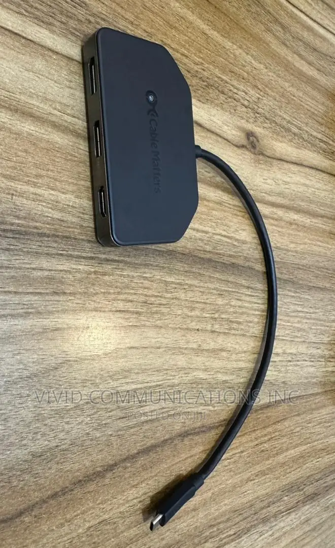 Cable Matters Triple Monitor Adapter - Up To And