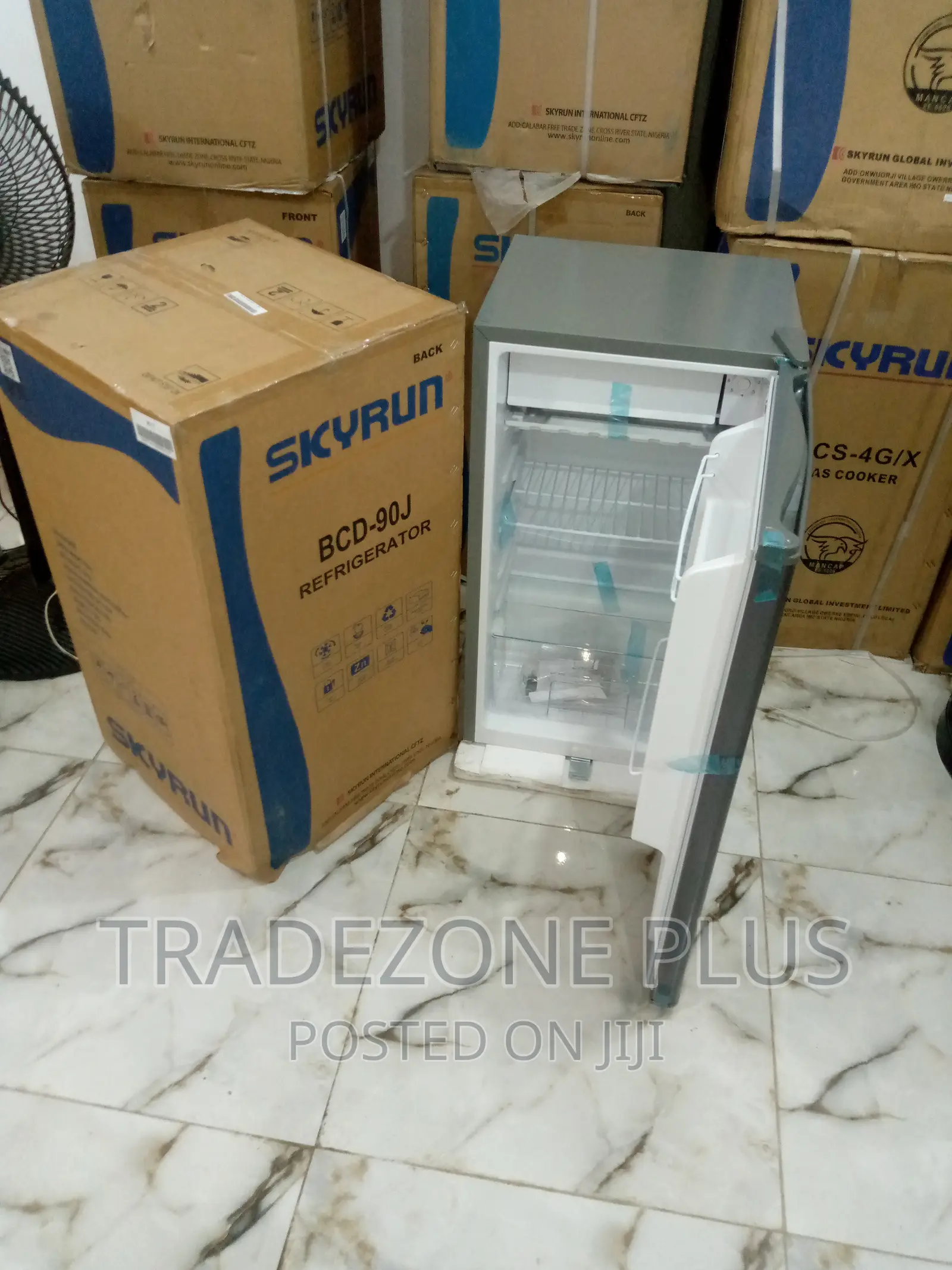 Skyrun Refrigerator BCD-90J(Sigle Door)80L