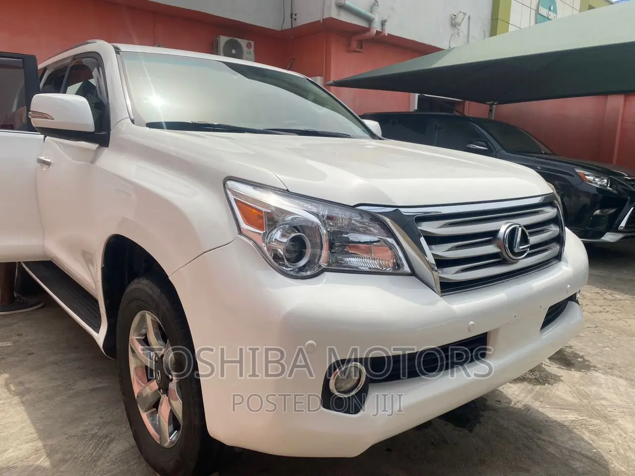 Lexus GX 460 Premium 2012 White