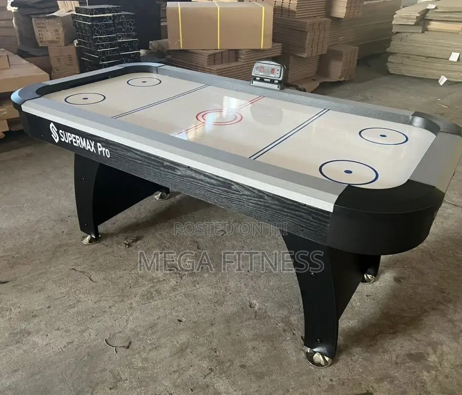 6ft Air Hockey Table. 111