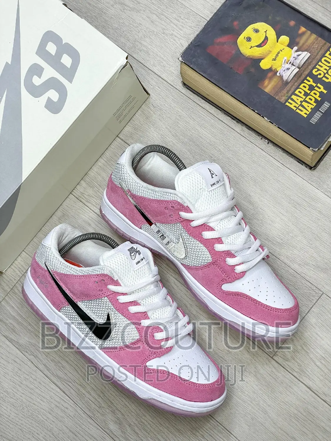 Original NIKE SB DUNK April Skateboard Available in Store