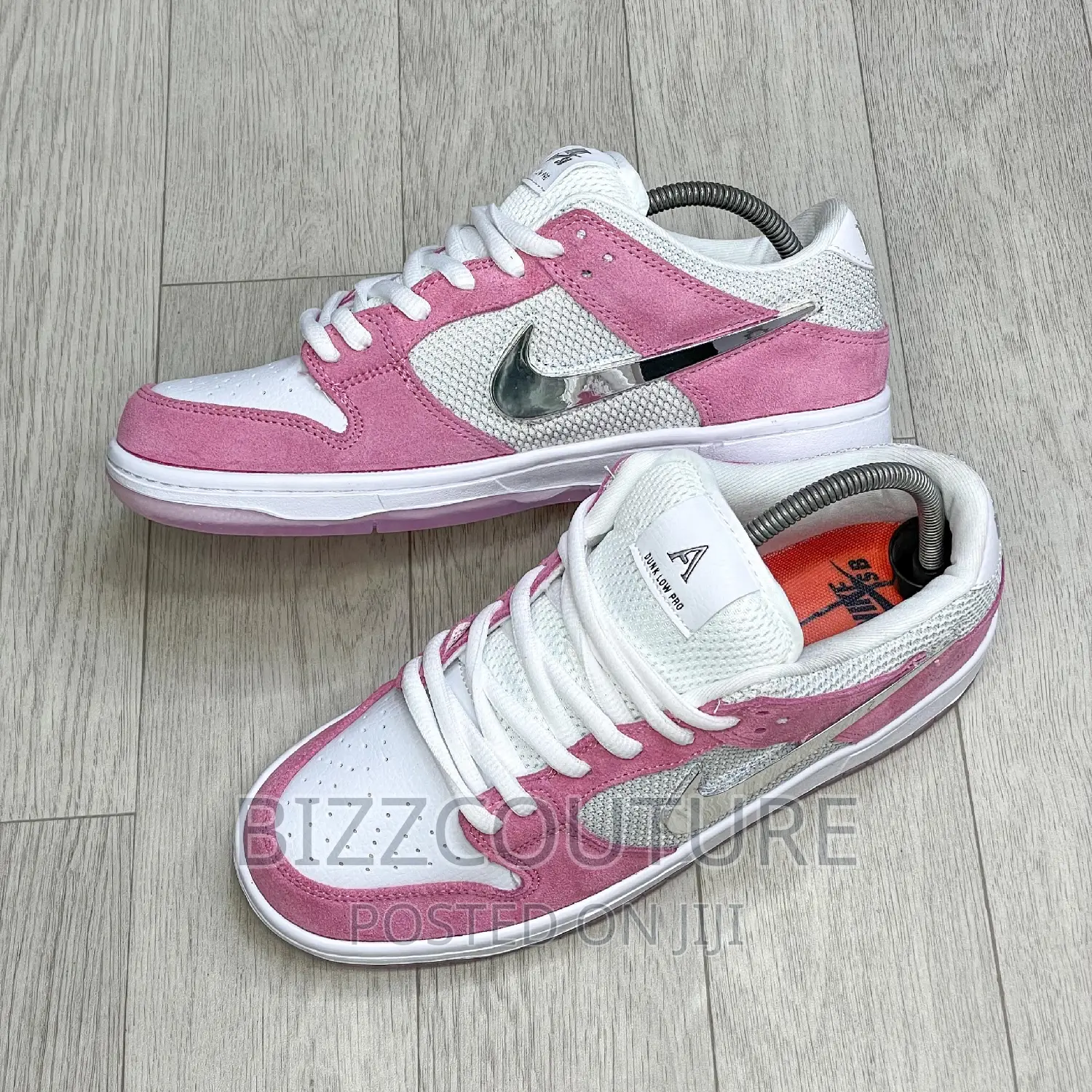 Original NIKE SB DUNK April Skateboard Available in Store