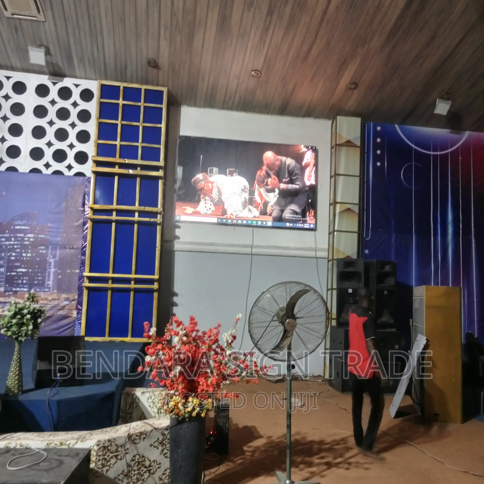 Church Led Screen Video Projector