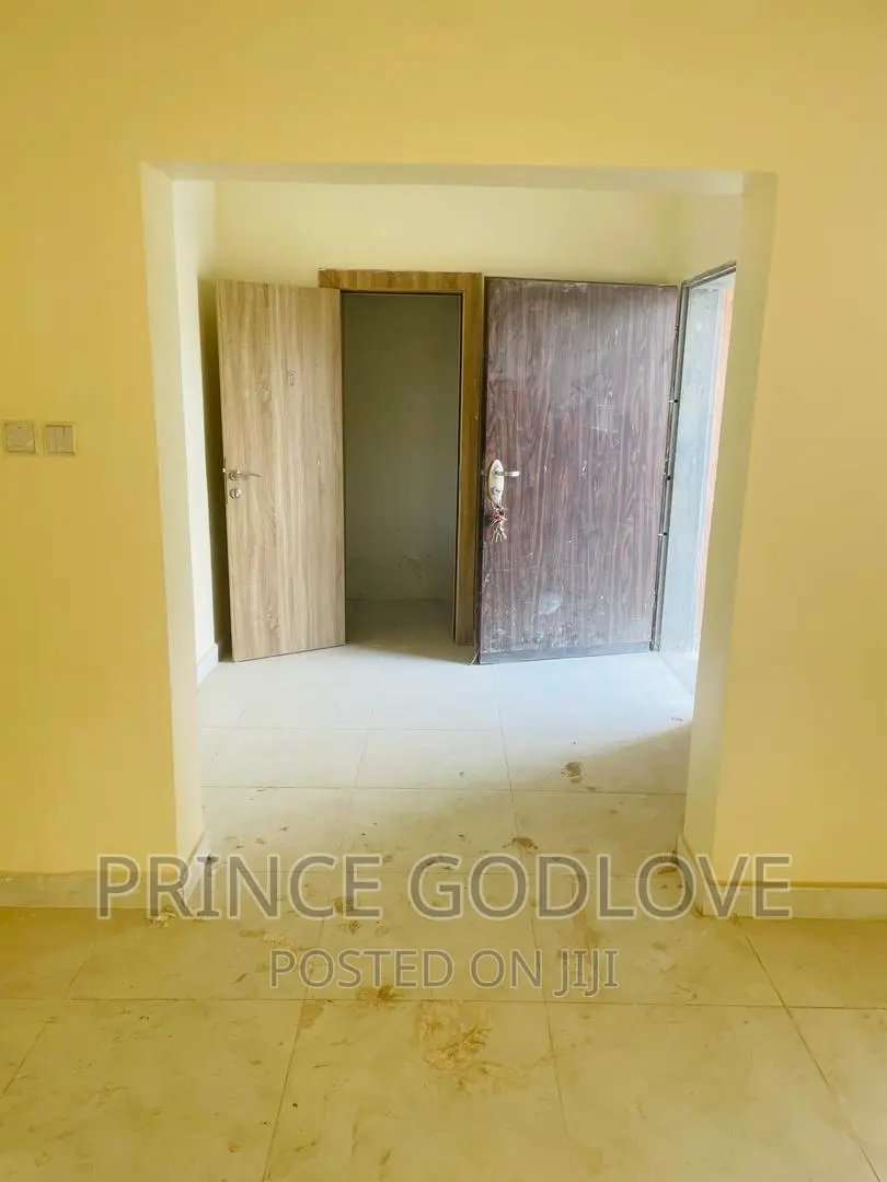 4bdrm Duplex in Urban Shelter, Dawaki for sale