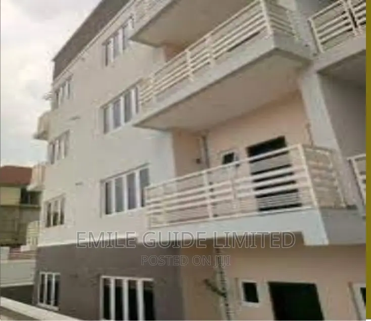 6bdrm Apartment In Emile Guide, Wuse 2 For Sale
