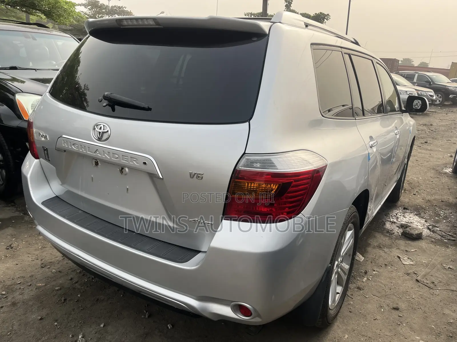 Toyota Highlander Limited 2010 Silver