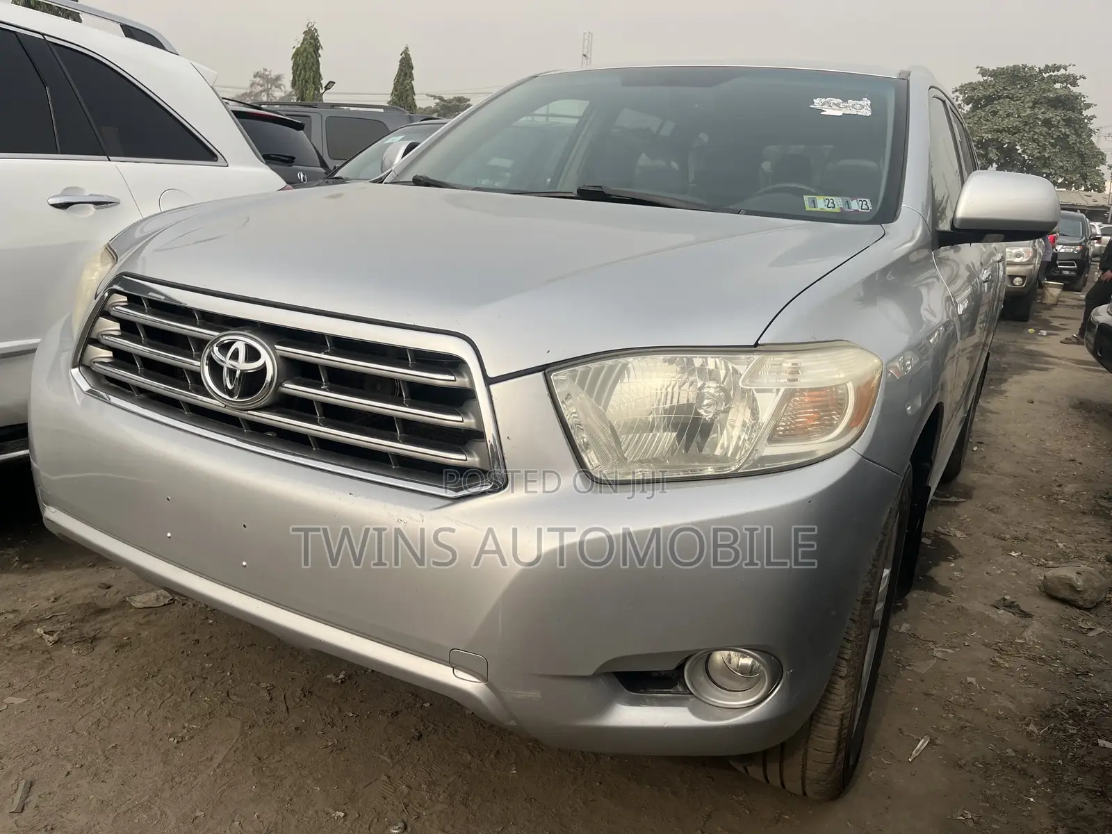 Toyota Highlander Limited 2010 Silver