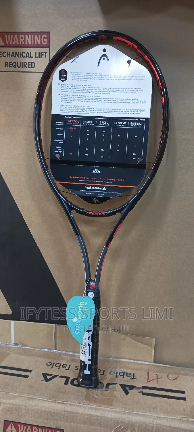 High Quality Professional Head Lawn Tennis Racket.
