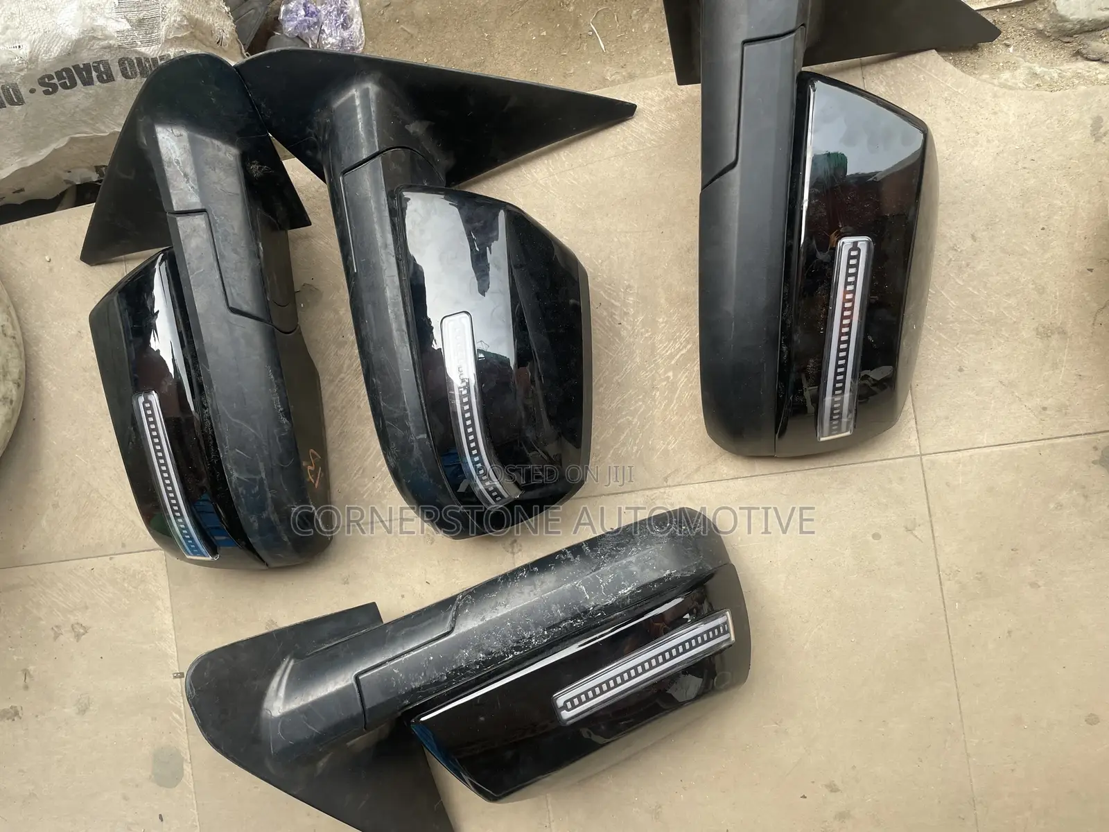 Complete Side Mirror Tundra 2019
