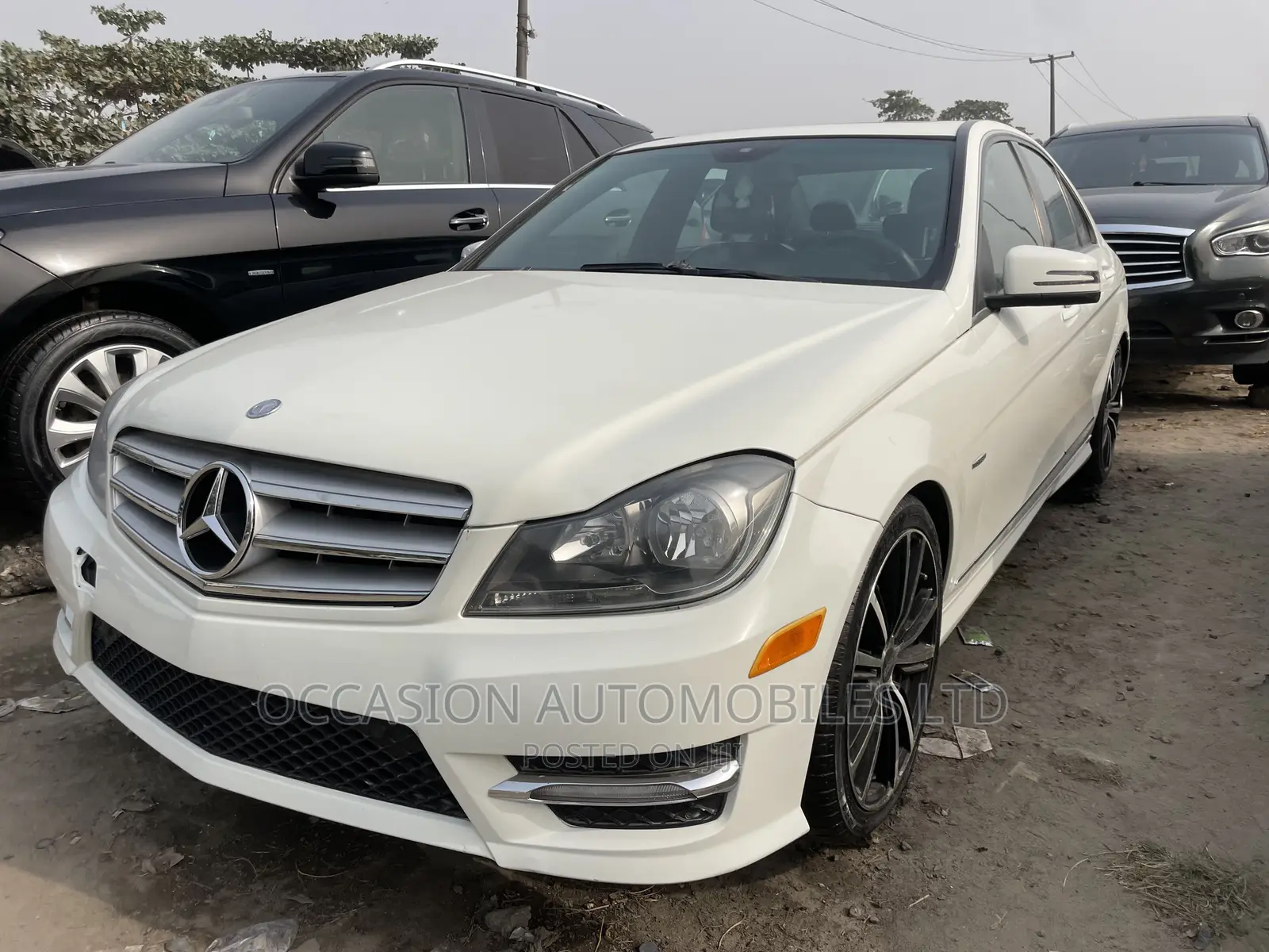 Mercedes-Benz C300 Luxury 4Matic Sedan AWD (3.0L 6cyl 7A) 2012 White