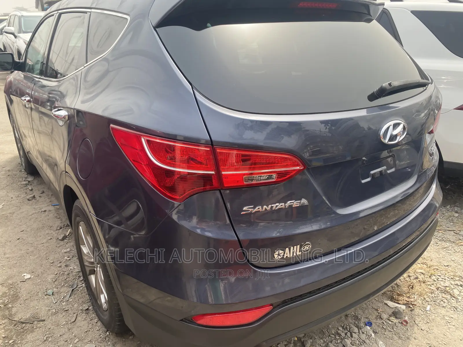 Hyundai Santa Fe SE 2012 Blue