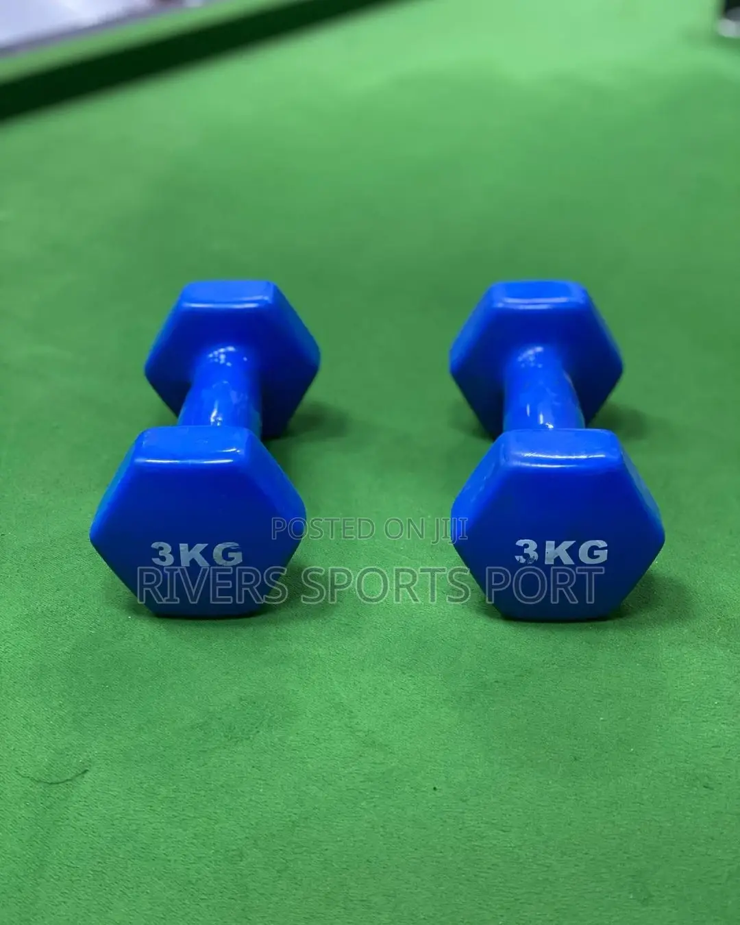 Pair of 3kg Vinyl Dumbbell