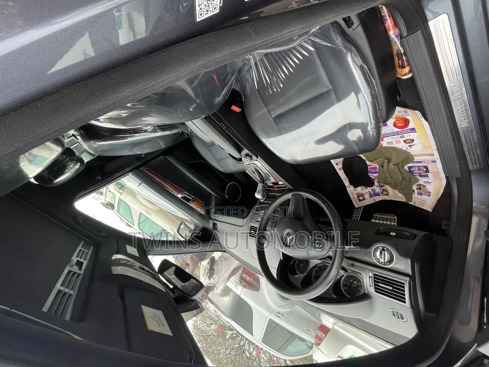Mercedes-Benz C300 2010 Gray