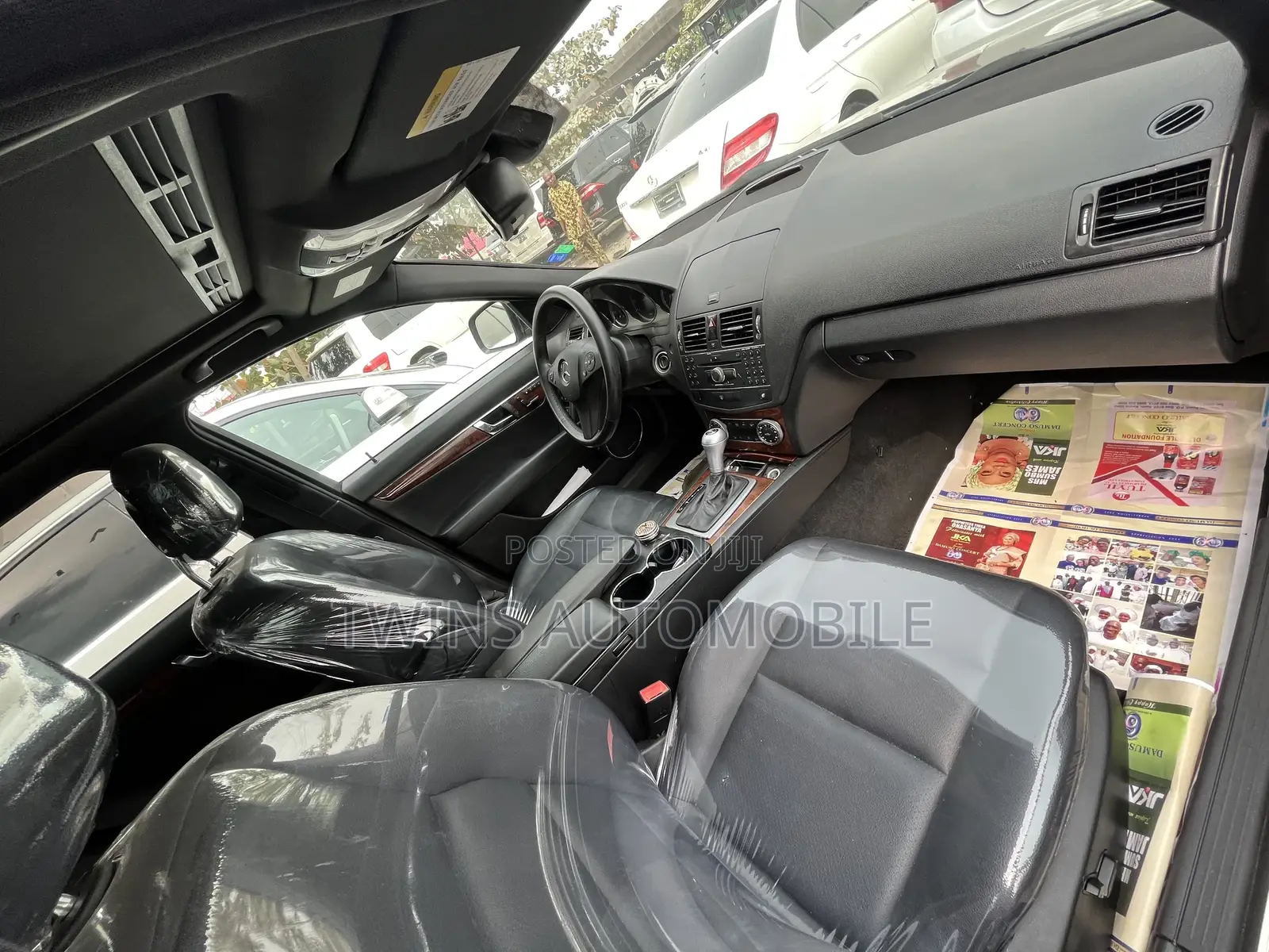 Mercedes-Benz C300 2010 Gray