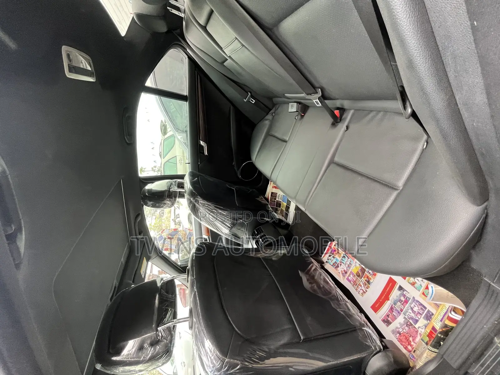 Mercedes-Benz C300 2010 Gray