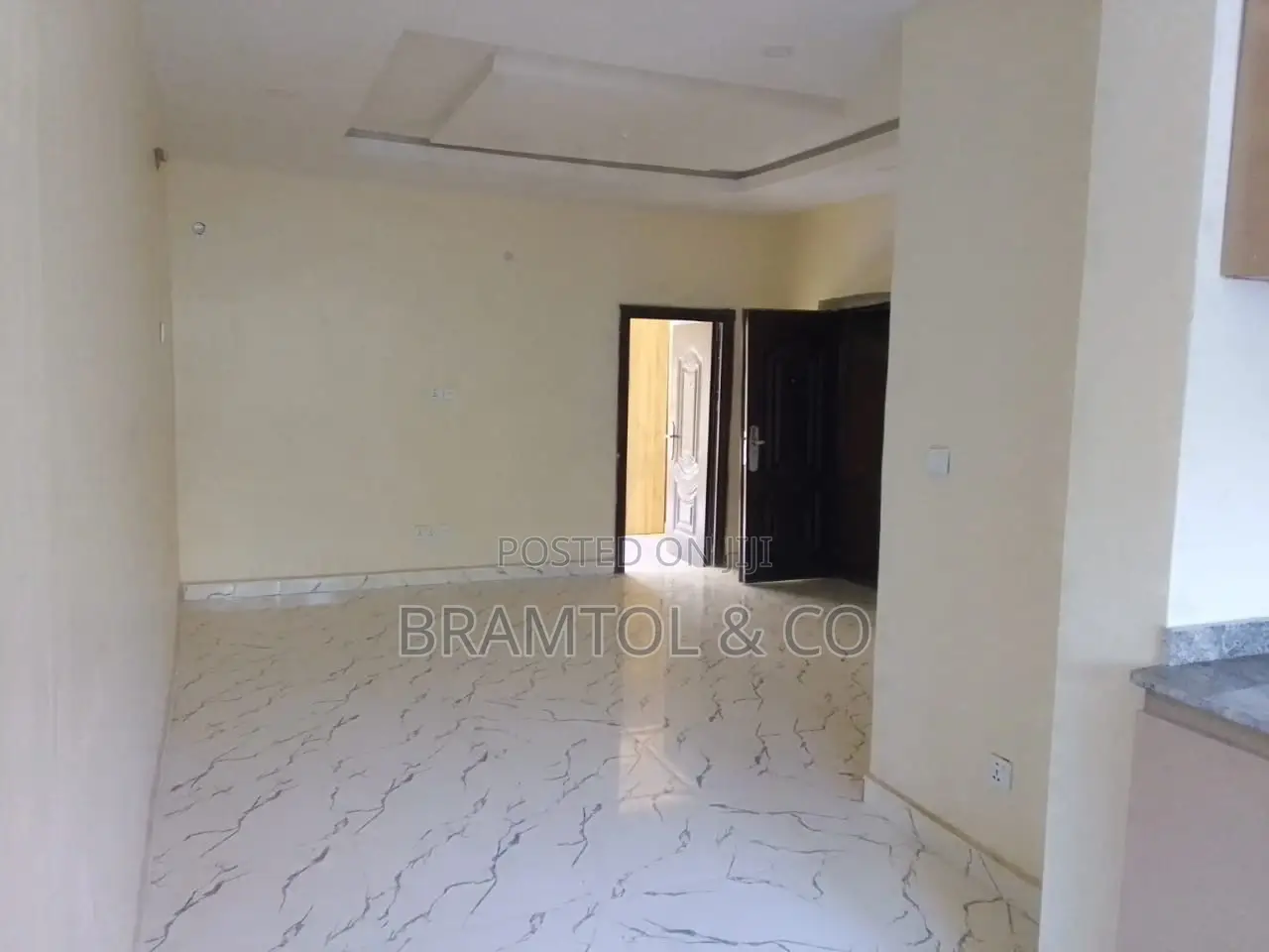 2bdrm Block of Flats in Mabushi for rent