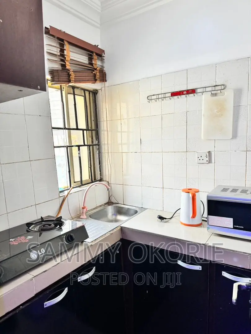 Self Contained Room in Sunnyvale Estate