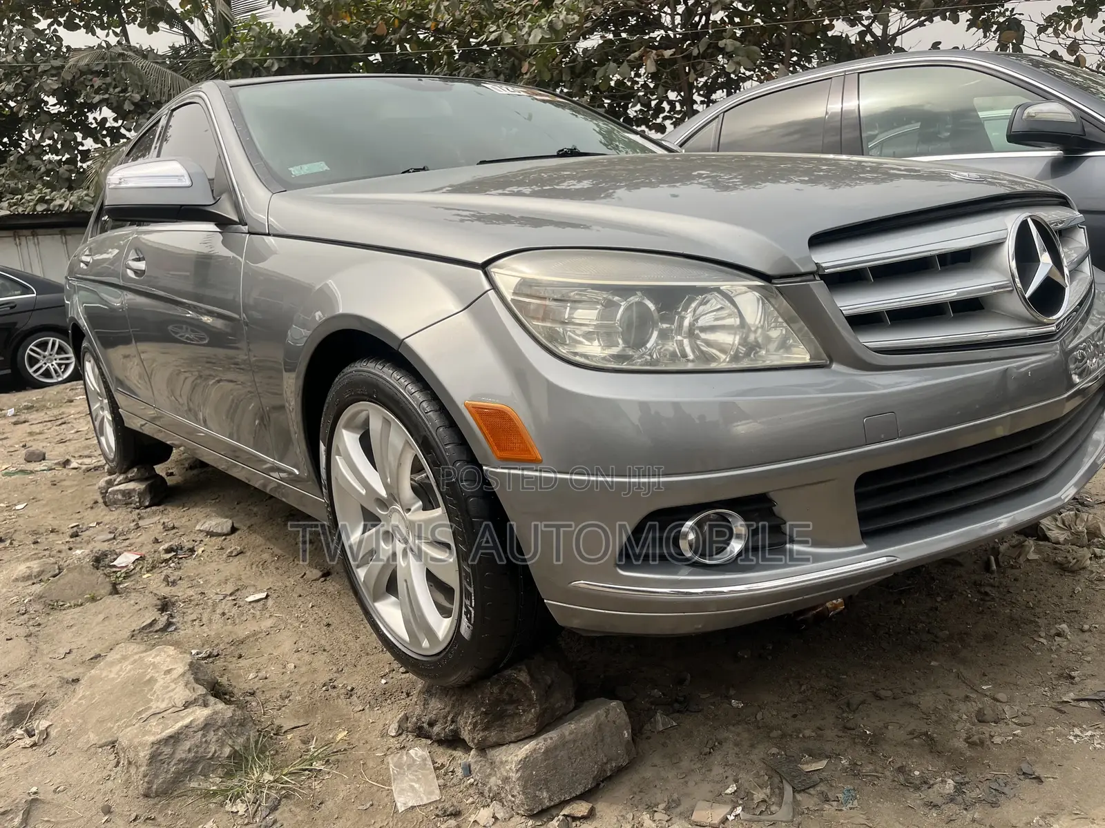 Mercedes-Benz C300 2010 Gray