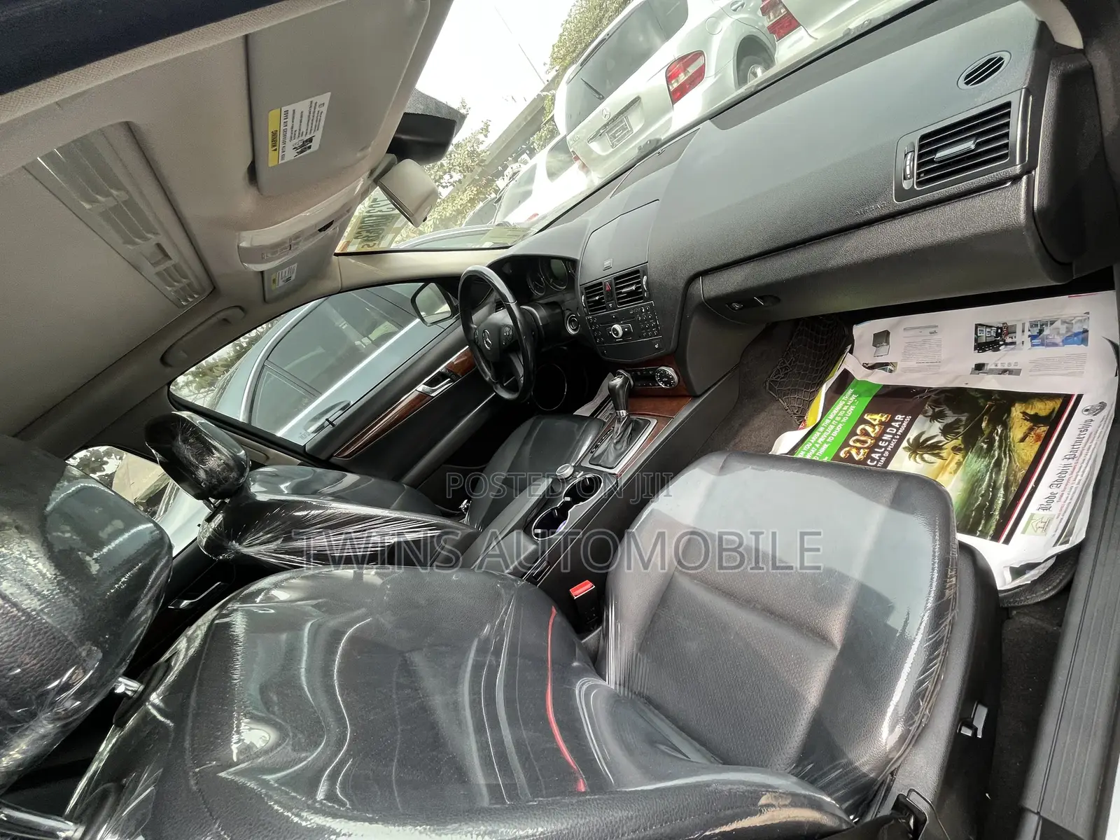 Mercedes-Benz C300 2010 Gray